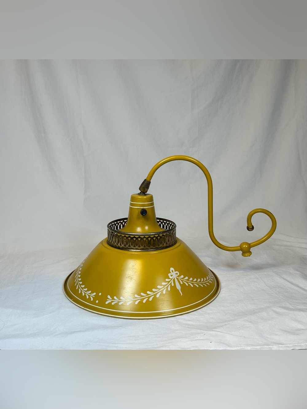Vintage MCM Yellow Gold Metal Tole Ware Light Fixture Lamp Shade